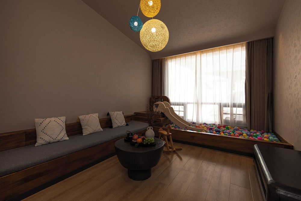 Family Twin Room