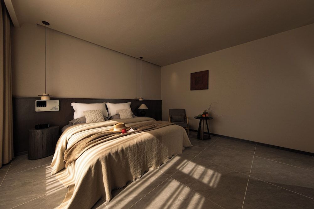 Basic Double Room