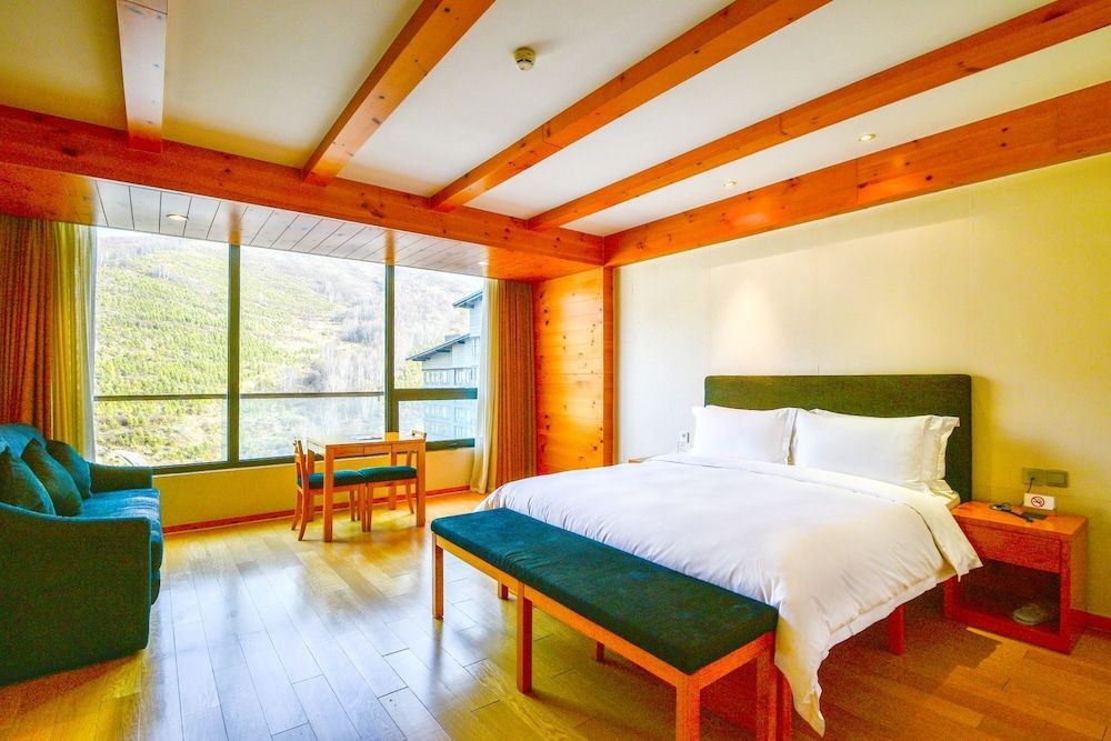 YunDing Grand Hotel Basic Double Room 2