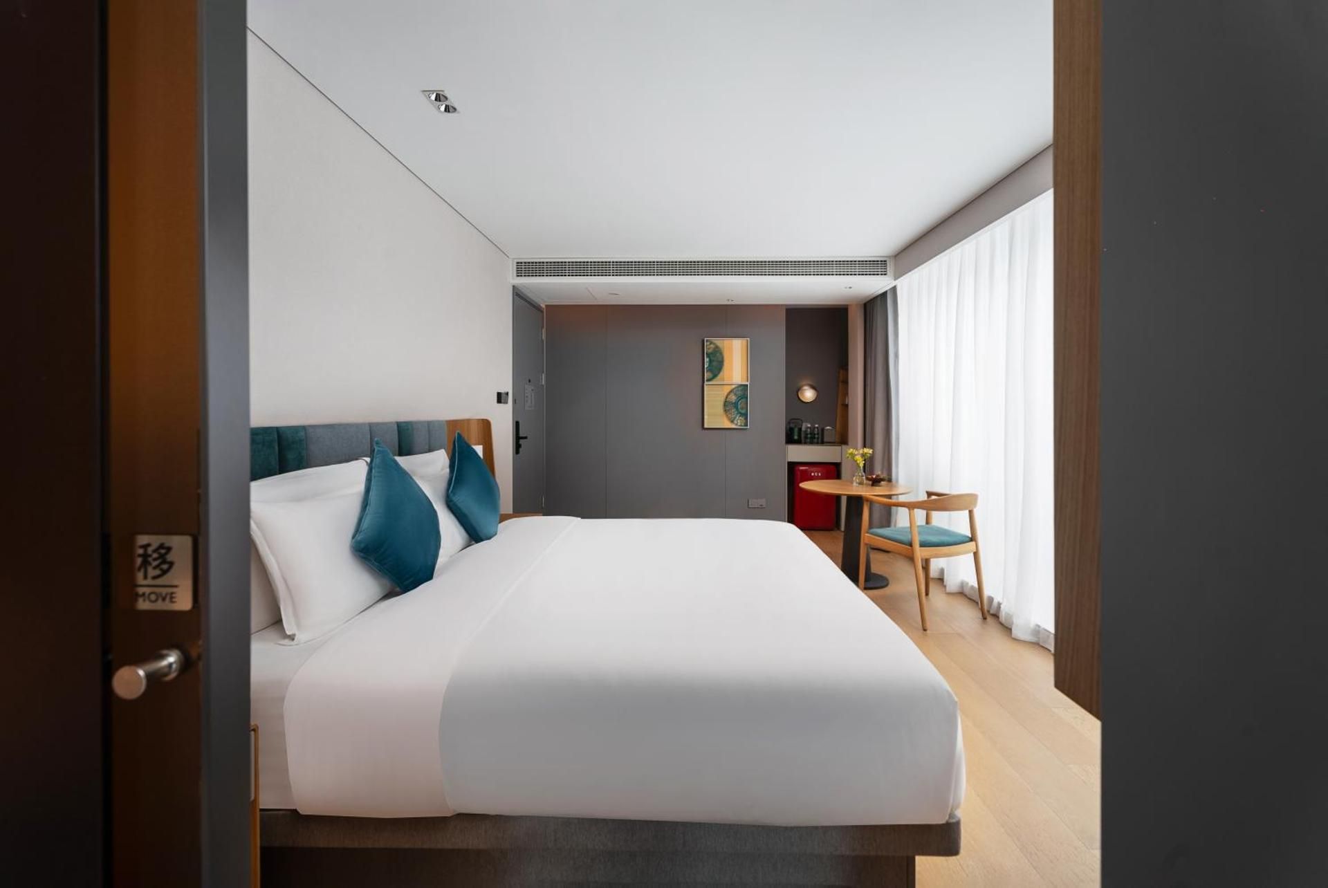 Pagoda Hotel Chongqing INCITY Hualongqiao Station Pagoda Themed King Bedroom 2