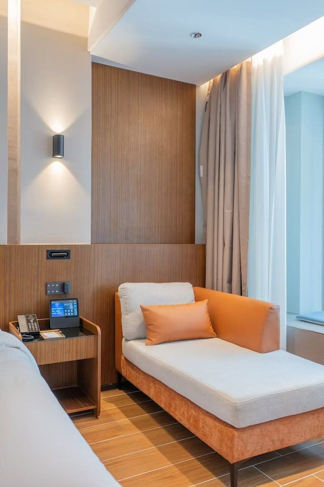 One Gem Hotel Superior Double Room, 1 King Bed 4