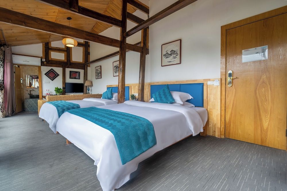 Comfort Twin Room, Balcony, Hill View