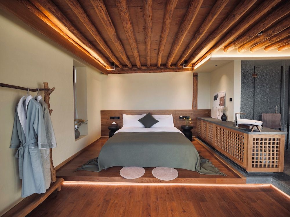 Double Room, 1 Queen Bed, Sea View