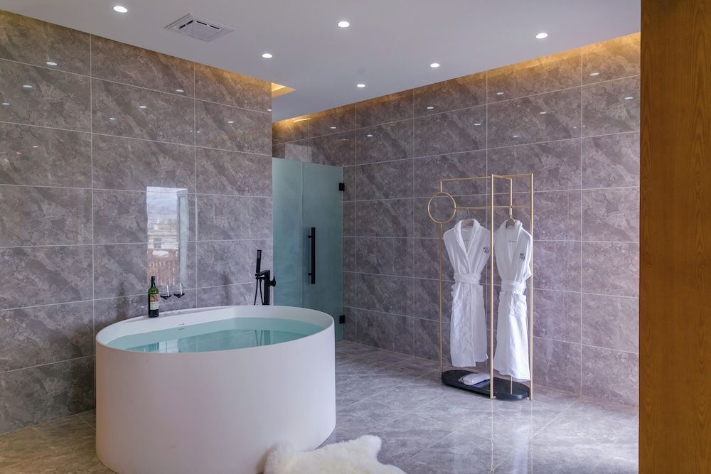 Yueyangli Garden Hotel Comfort Suite, Balcony, Garden View 4