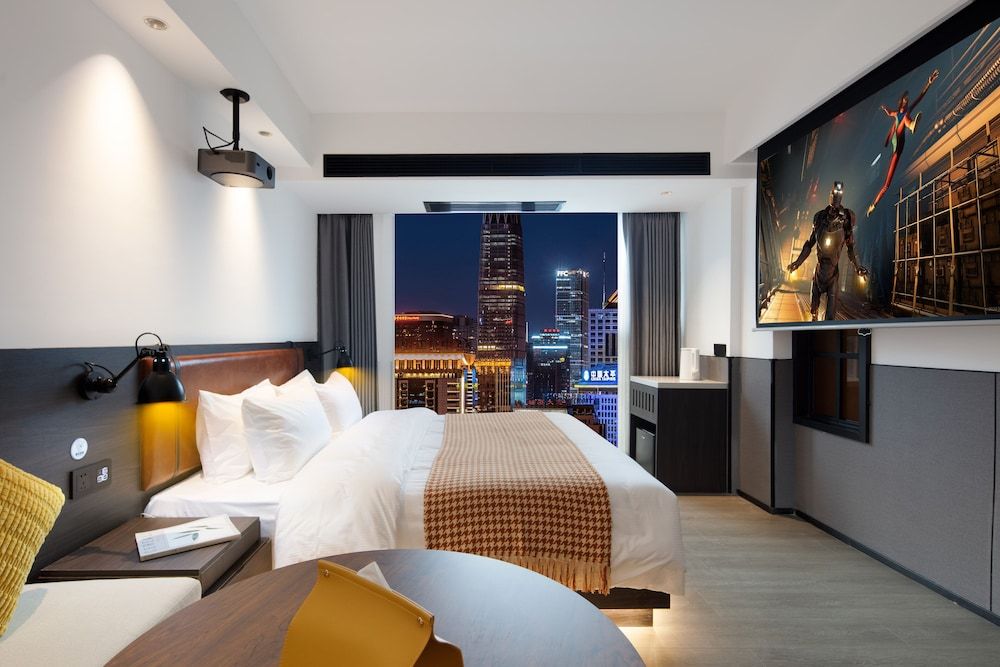 Superior Double Room, City View