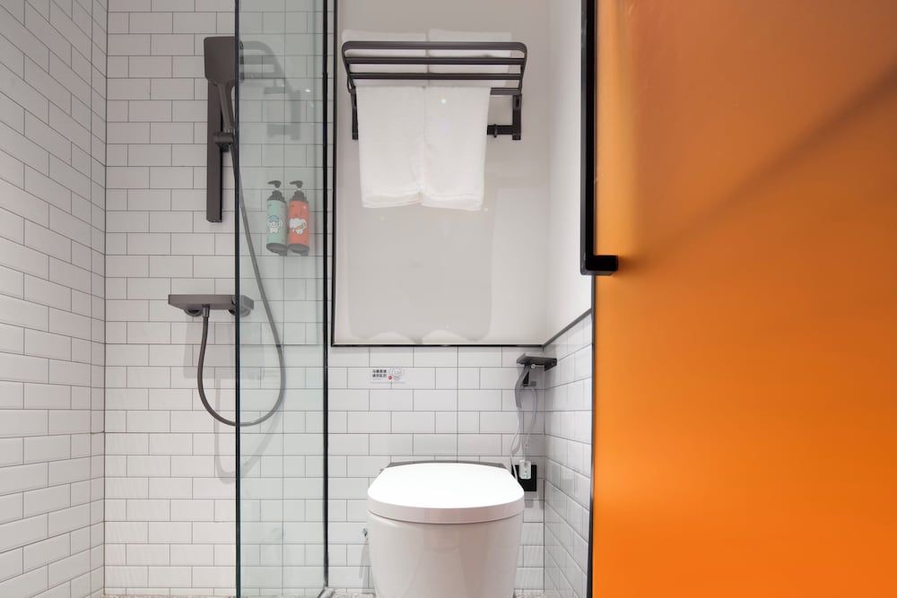 Merica Hotel -Chongqing Guanyinqiao Basic Double Room 4