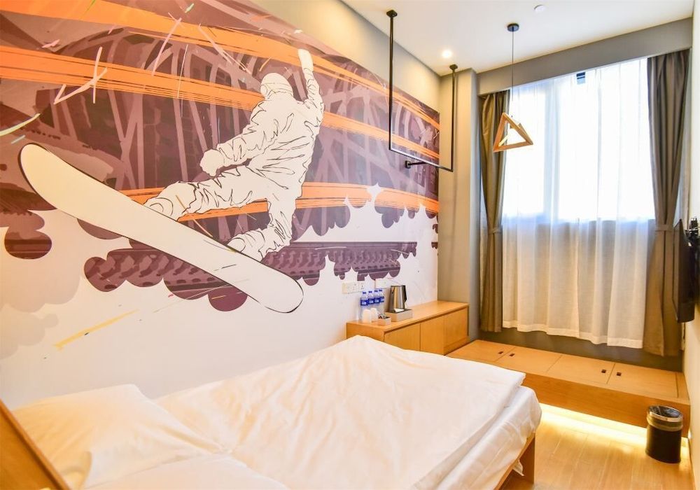 Prince Hotel By Secret Garden Standard Double Room, 1 Queen Bed