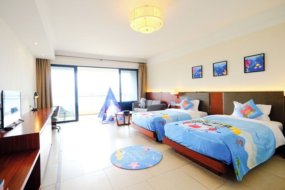 Family Twin Room