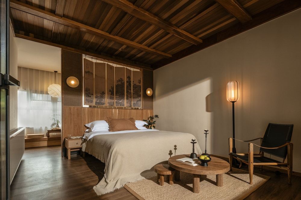 Hegu Mountain Retreat