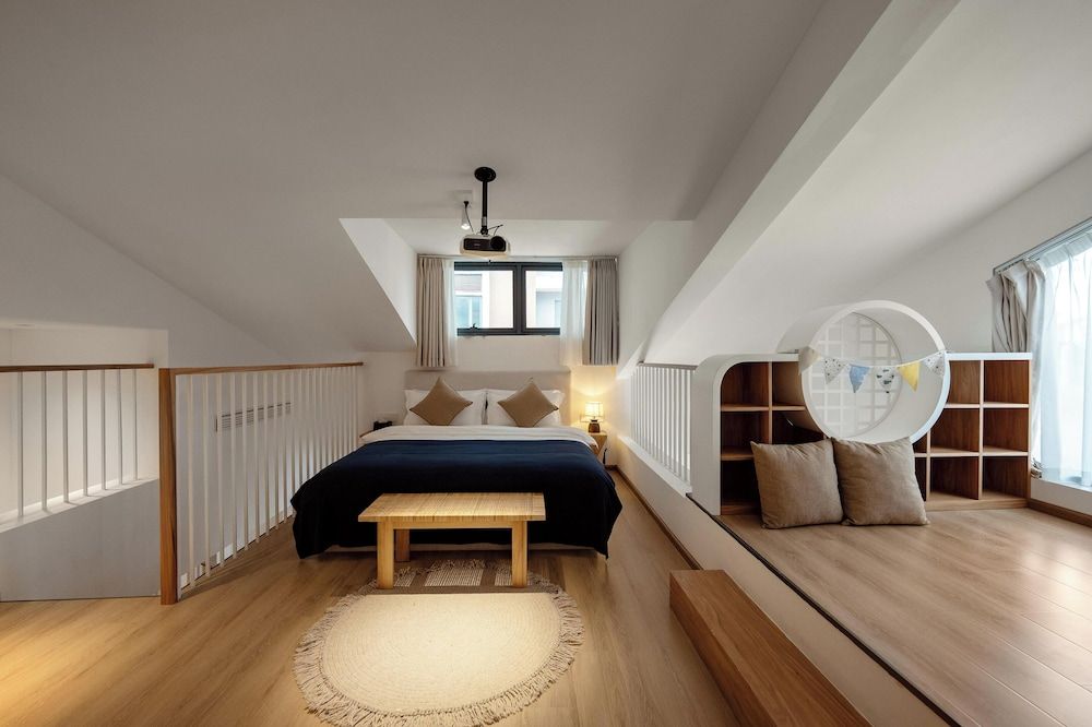 Family Suite, Balcony, Courtyard View