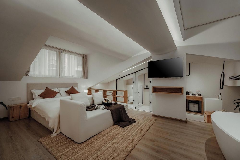 Senior Double Room, City View