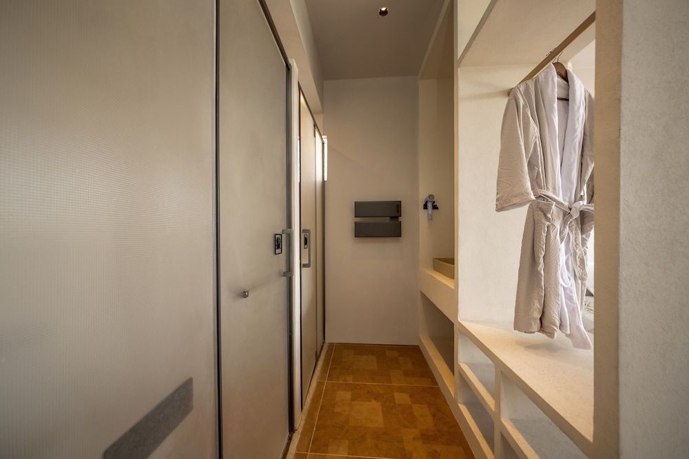 LOST VILLA-ff Double Room, Hill View 7