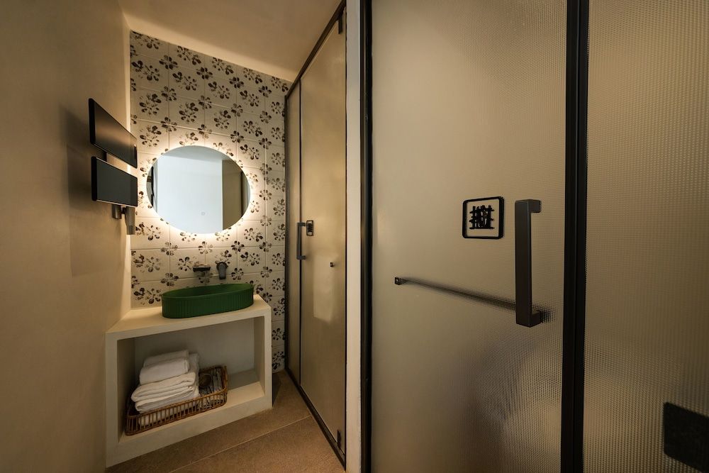 LOST VILLA-ff Romantic Double Room, Hill View 2