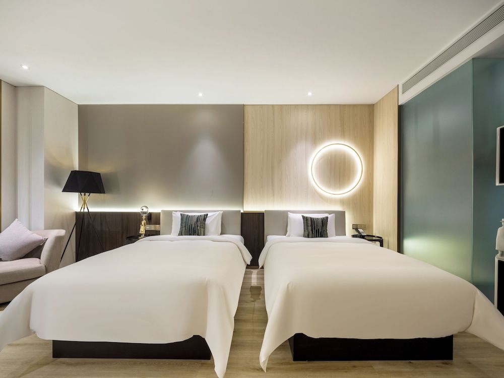 Signature Twin Room