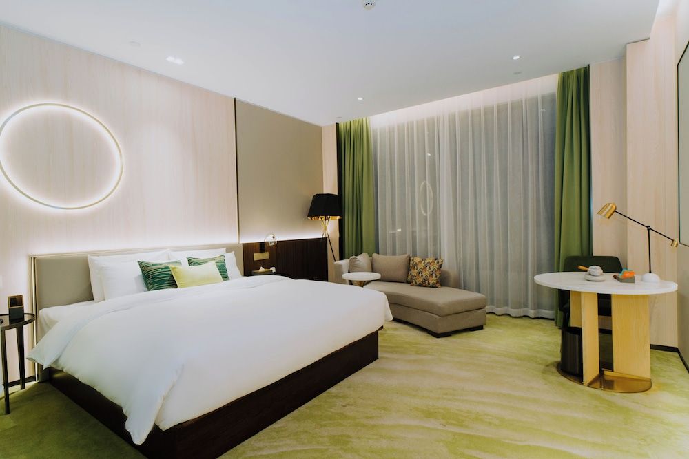Superior Double Room, City View