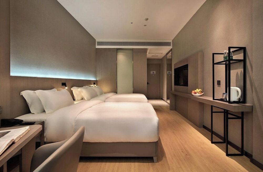 Twin Room, Mountain View