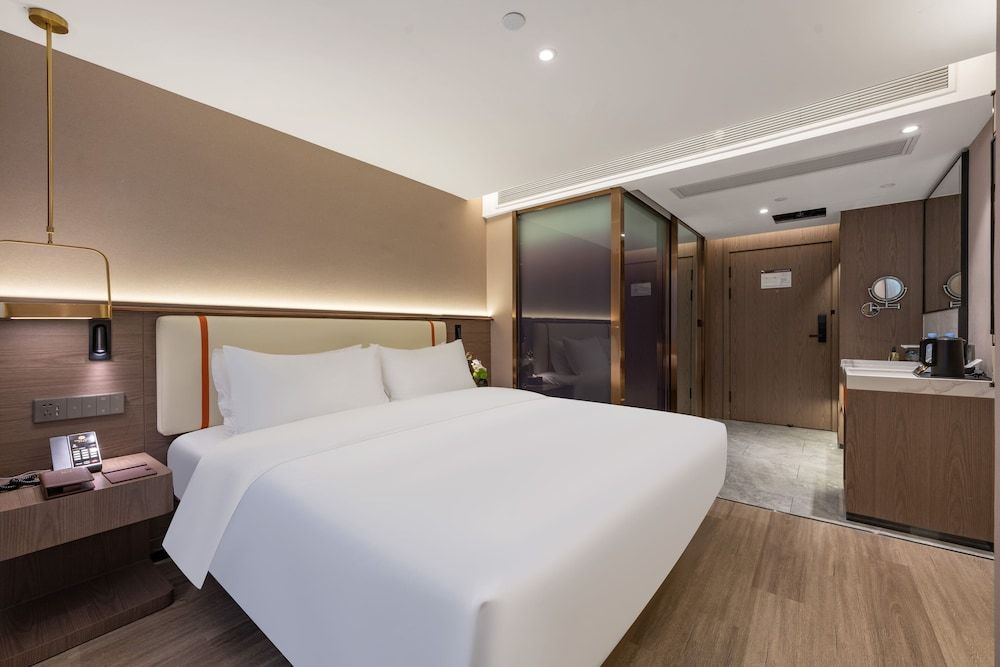 WorldHotel Quancheng Sqr Kuanholi Branch Classic Single Room 3