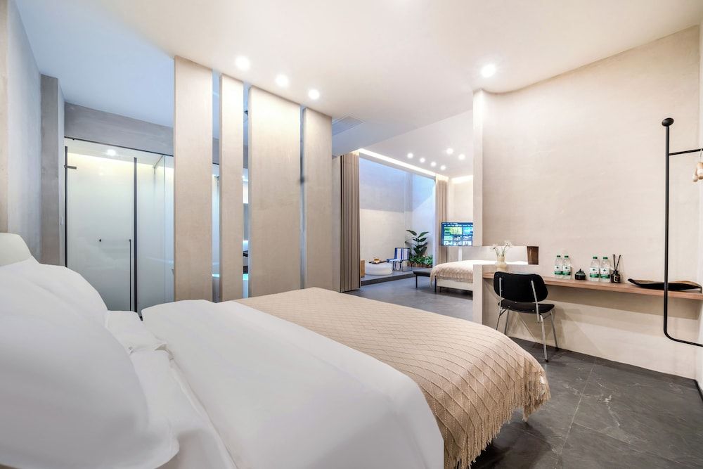 Family Studio Suite