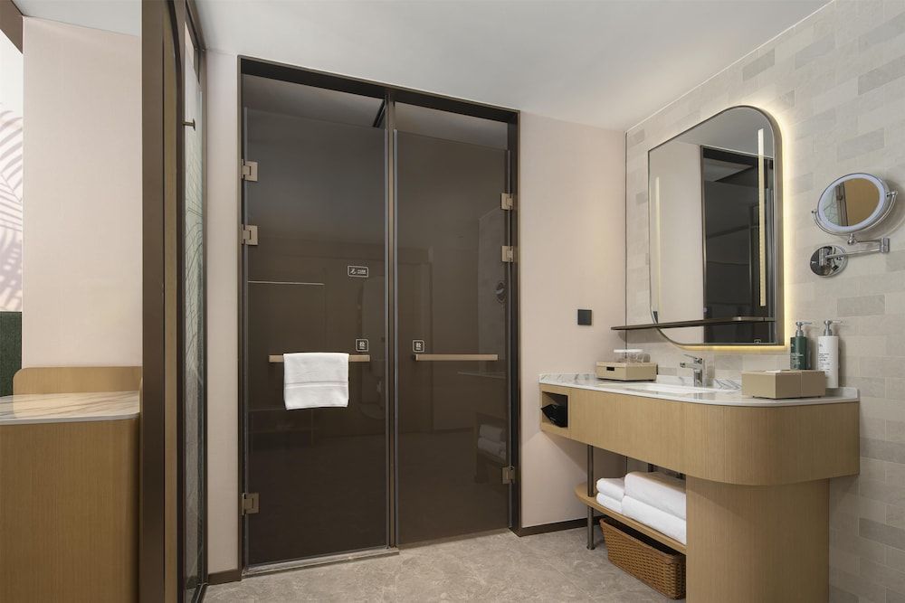 Hilton Garden Inn Chengde High-Tech Zone Superior Room, 1 King Bed 2