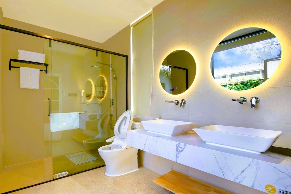 Jinghua Inn Superior Twin Room, Courtyard View 4