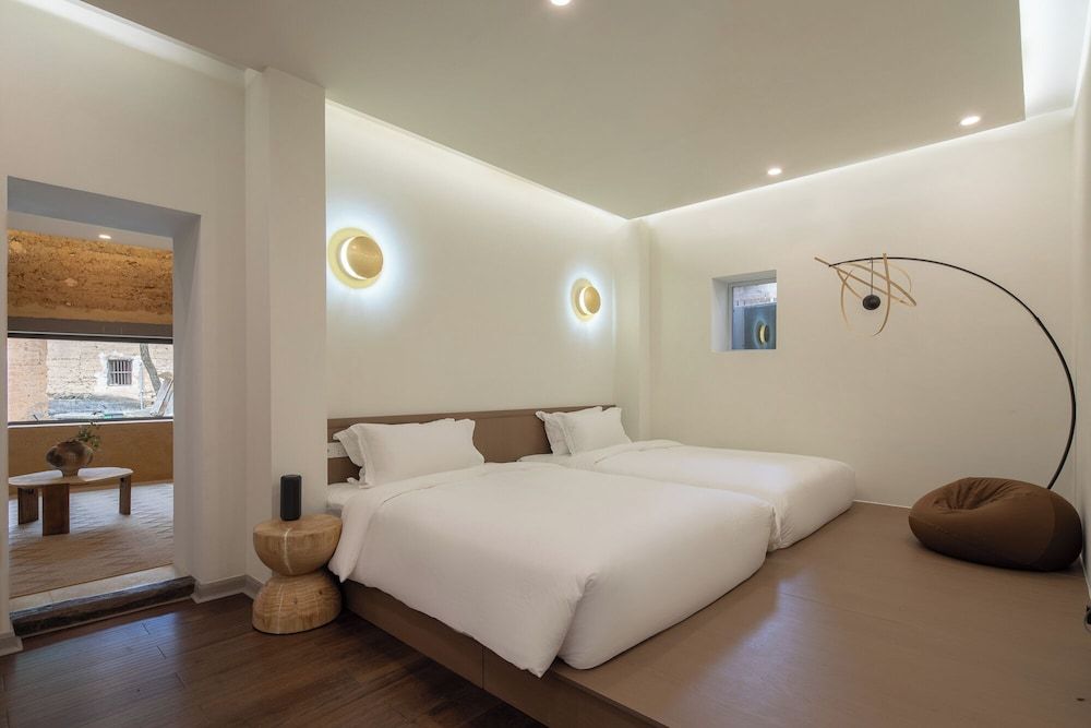 JinSpecial Gaotian Elite Twin Room, 2 Bathrooms, Resort View 4