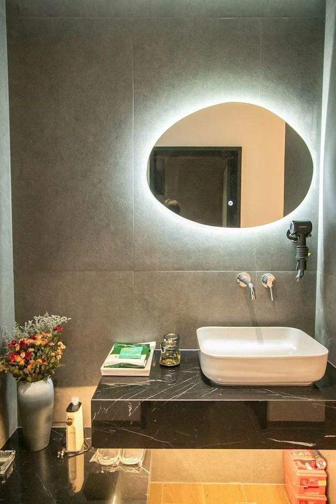 Everchanging Seasons Homestay Luxury Double Room, Non Smoking, Air conditioning 10