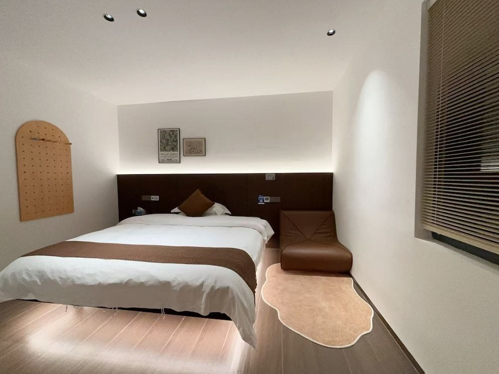 Everchanging Seasons Homestay Family Quadruple Room 3