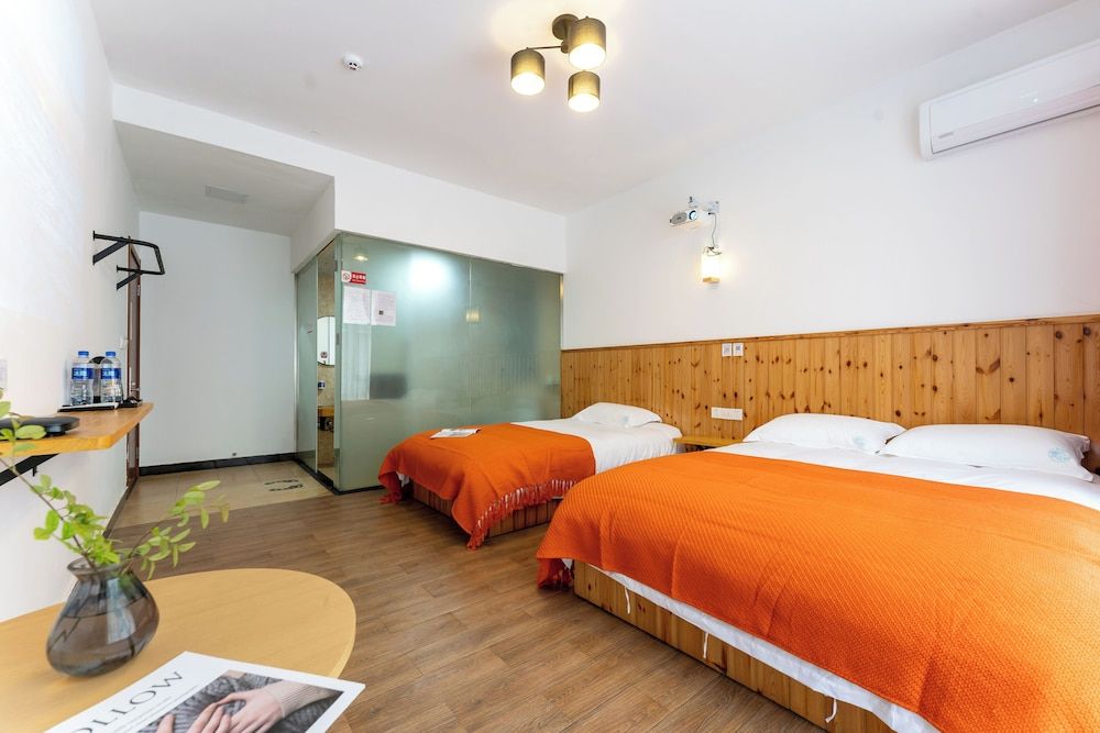 Classic Twin Room