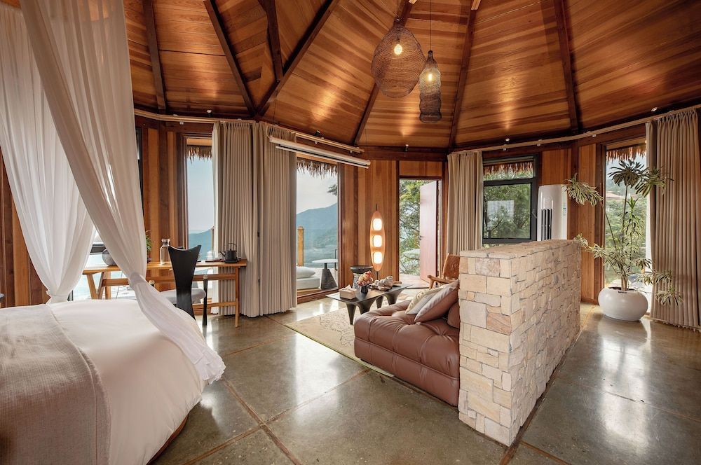 Romantic Double Room, Hill View