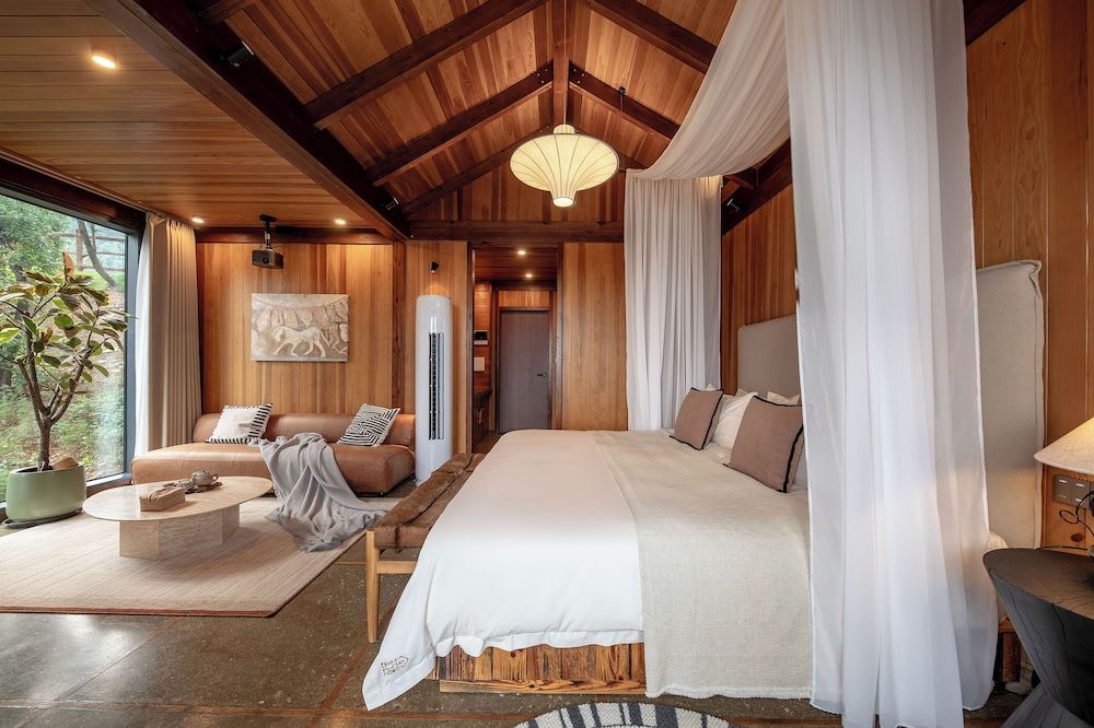 Hengshan No.5 Valley Cliff Homestay Deluxe Double Room, Hill View 4