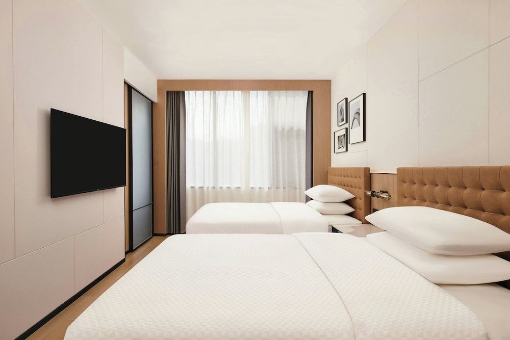 Superior Room, 2 Double Beds, City View