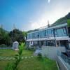 Chuxiu Hot Spring Boutique Homestay