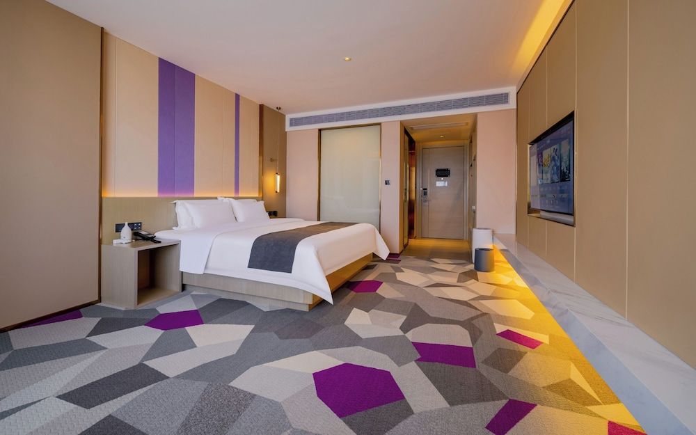 Comfort Single Room, City View