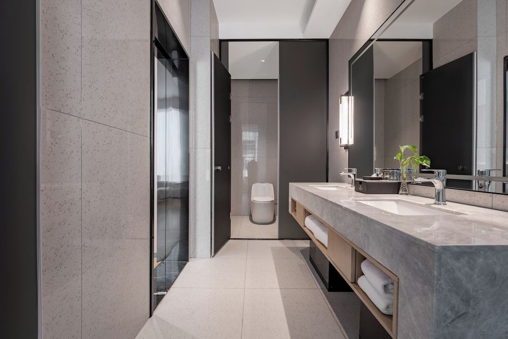 Wanzai Yijia La Maison Hotel Premier Double Room, City View 8