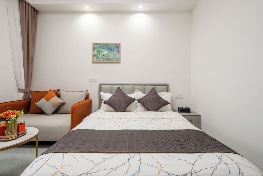 Deluxe King Room (kitchen, washing machine, refrigerator, microwave oven)