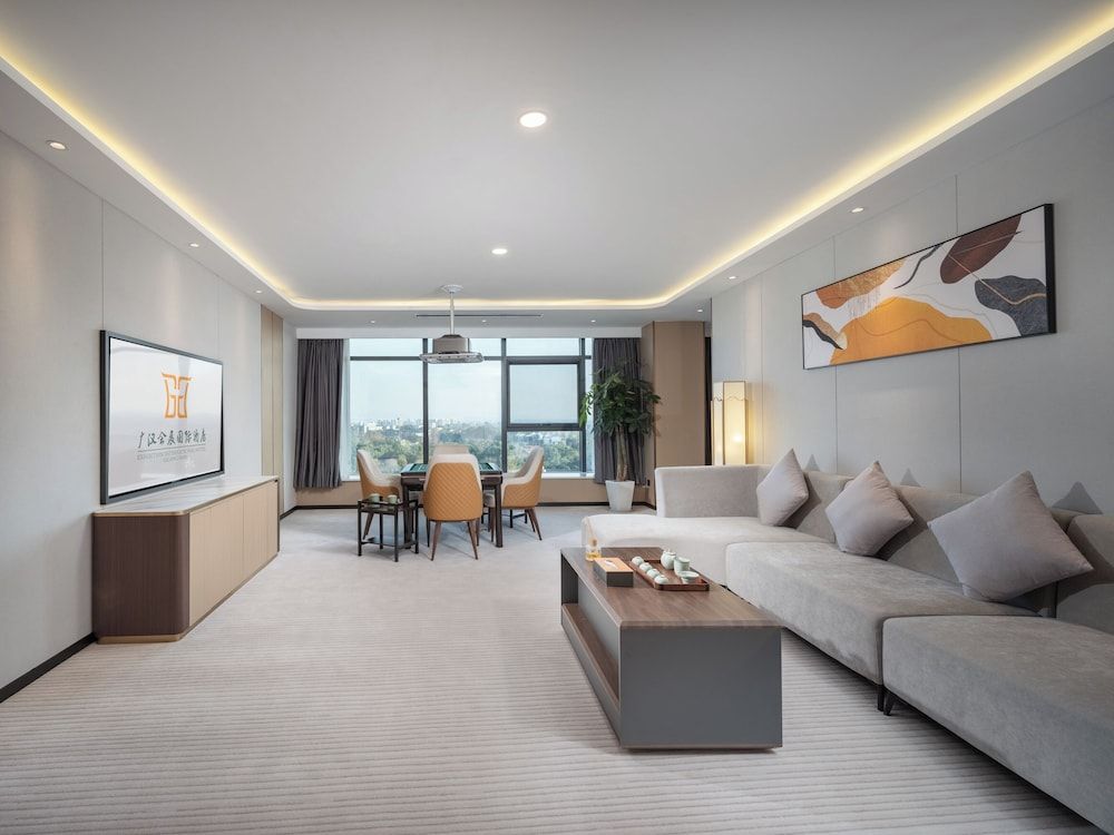 EXHIBTION INTERNATIONAL HOTEL GUANG HAN Executive Studio Suite, Park View 8