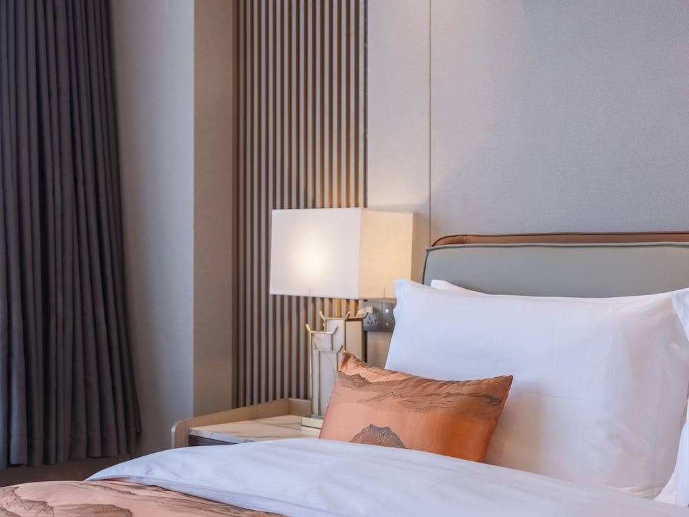 EXHIBTION INTERNATIONAL HOTEL GUANG HAN Executive Studio Suite, Park View 4