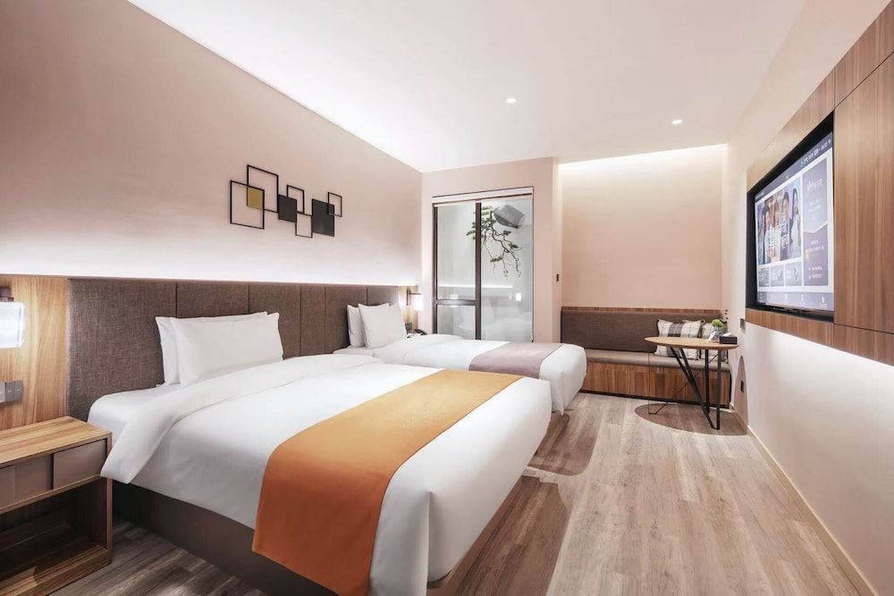 Family Twin Room