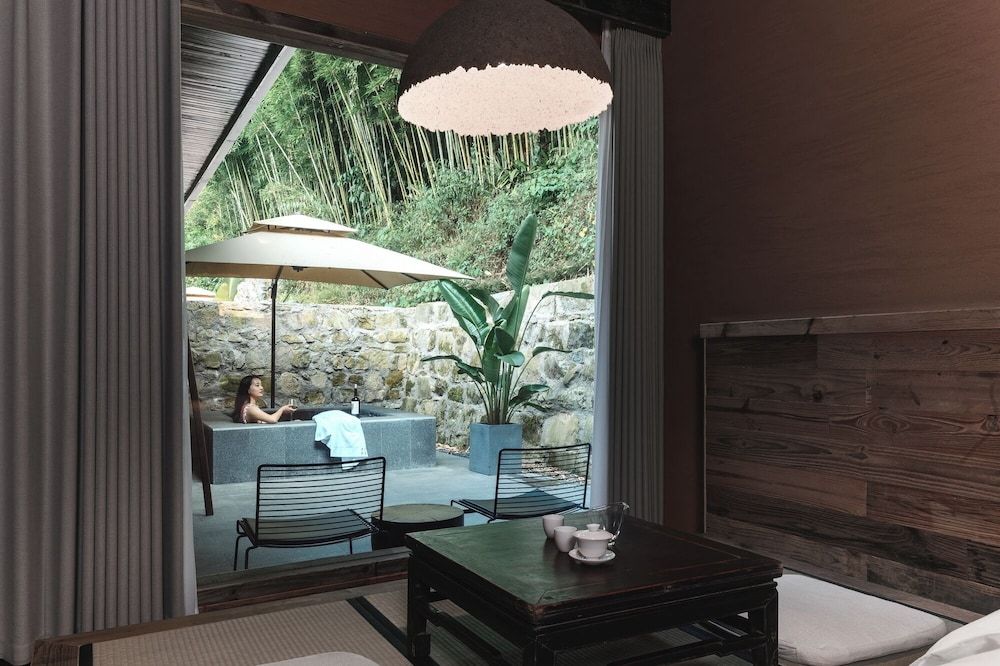 Luxury Suite, Mountain View