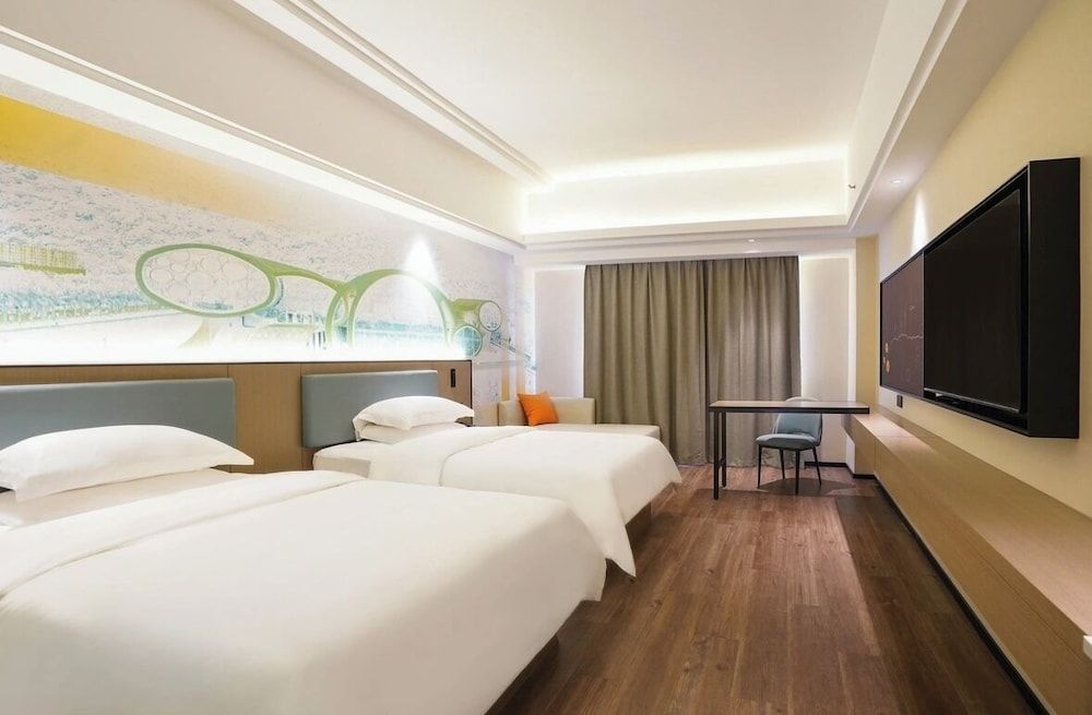 yi xuan hotel - bus station Comfort Twin Room 3