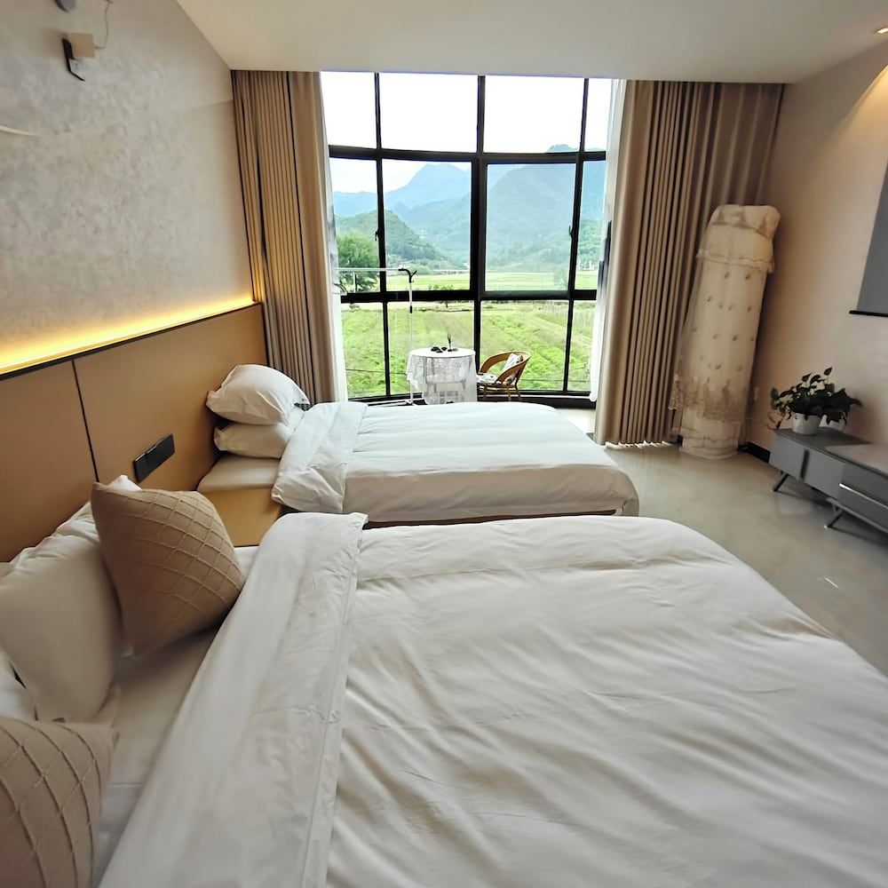 Family Suite, Air conditioning, Mountain View