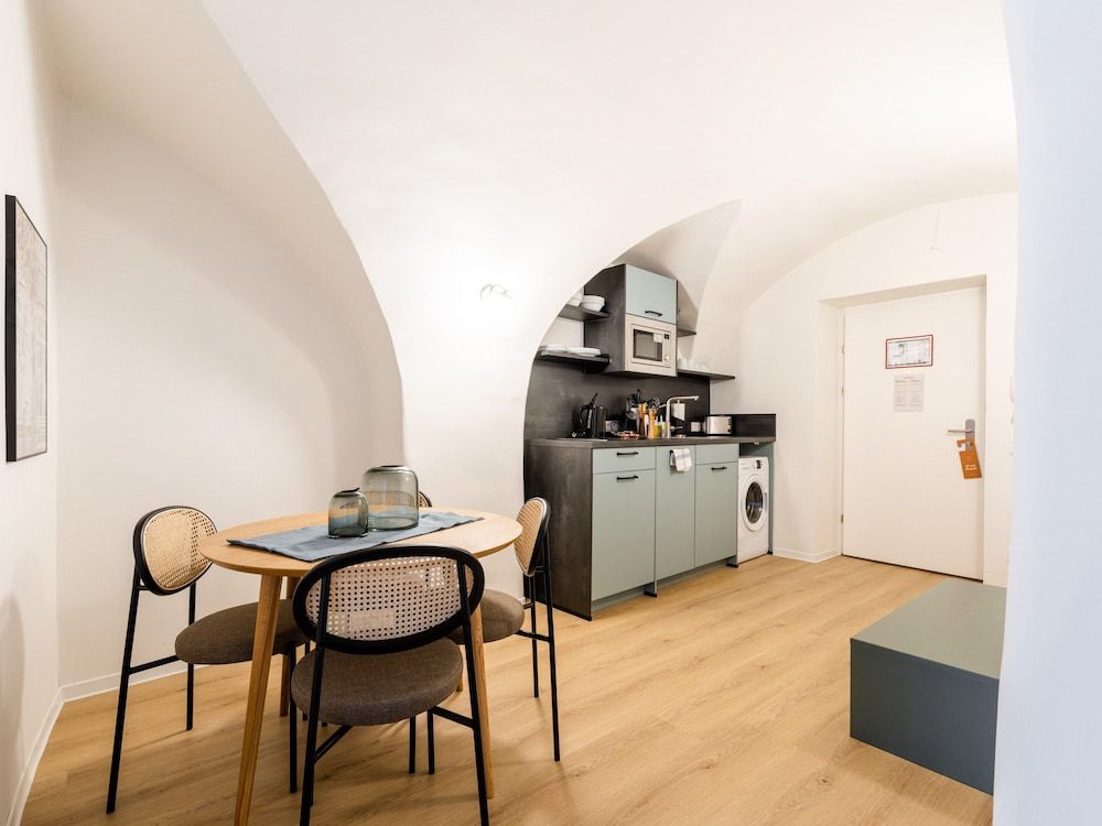 Limehome Klagenfurt Goessgasse One-Bedroom Comfort Suite 7