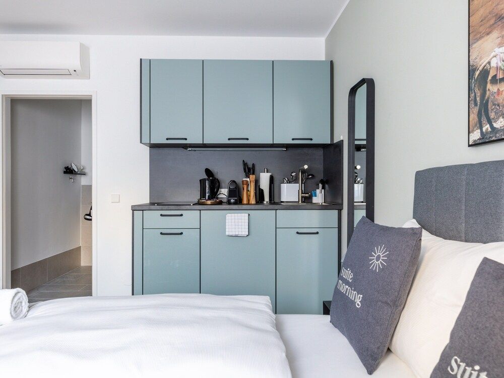 Limehome Klagenfurt Goessgasse Suite with disability access 9