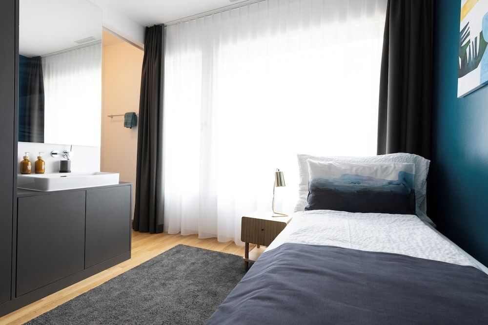 Ambrosia Guesthouse Single Room