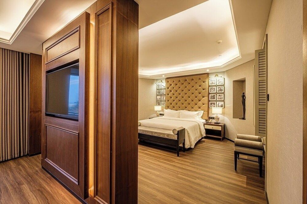 Moon River Puyue Hotel Luxury Suite 6