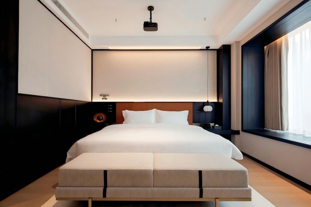 BONINGHOTEL Comfort Double Room, City View 3