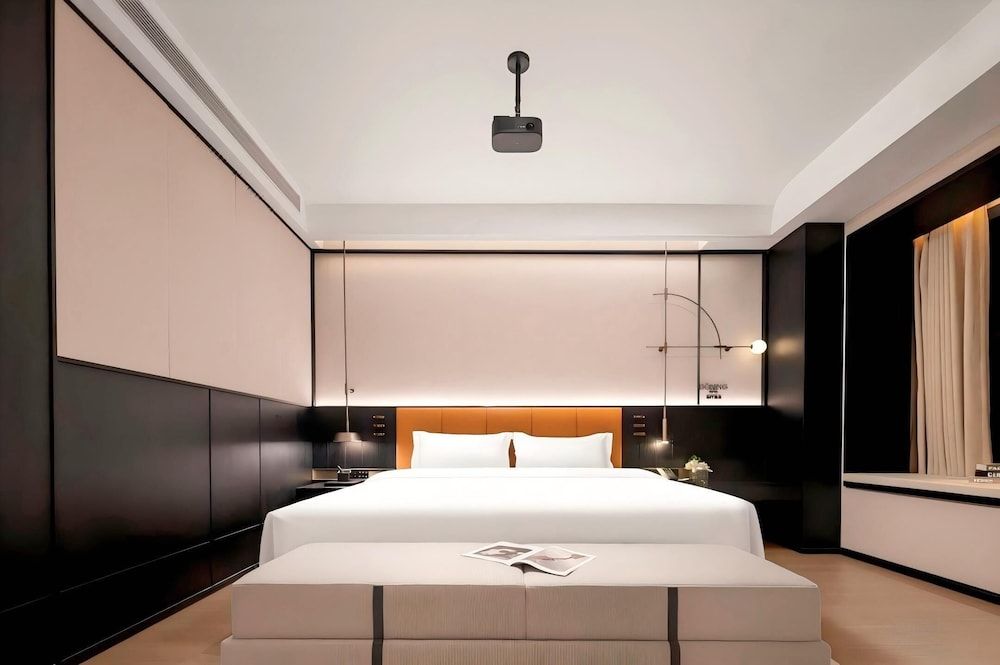 BONINGHOTEL Elite Double Room, City View