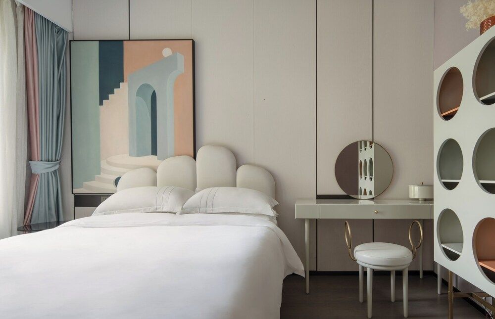 Classic Suite, Lake View