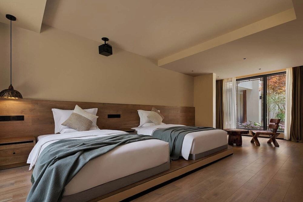 Elite Twin Room, Garden View