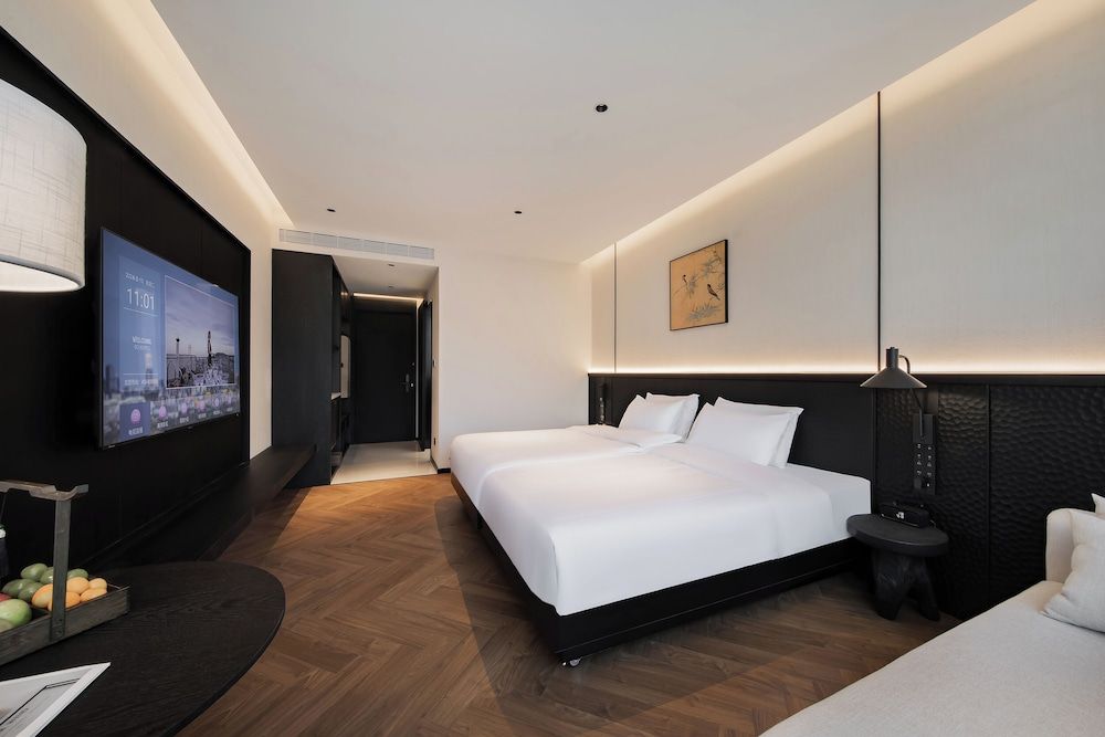 Non Hills Family Double Room, Mountain View 2